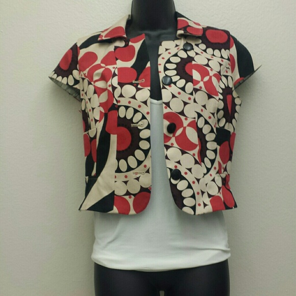 Walter baker by Walter red & tan cropped blazer. 6P - Picture 8 of 11